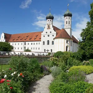 Kloster - Gaestehaus Der Salesianer Don Bosco Гостевой дом